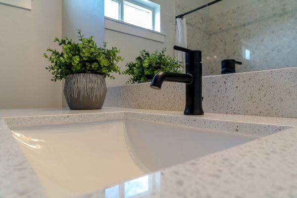 Cost of Undermount Sink Replacement in Valencia