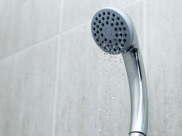 Cost of Water Pressure Repair in Valencia