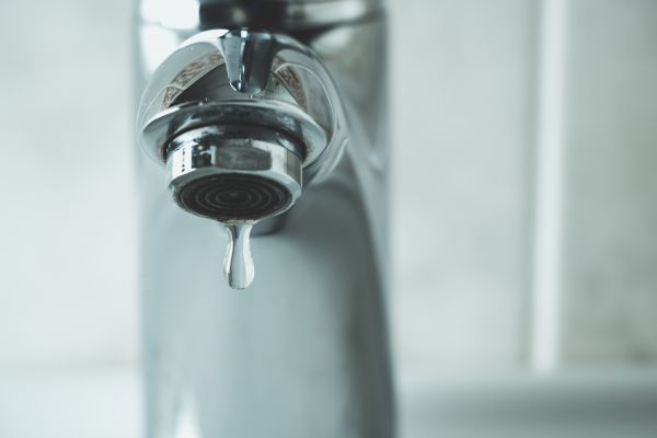 Cost of Leaky Faucet Repair in Valencia