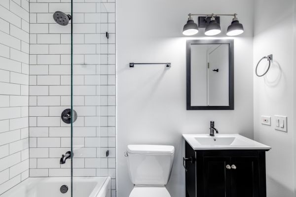 Cost of Plumbing Fixtures Installation in Valencia