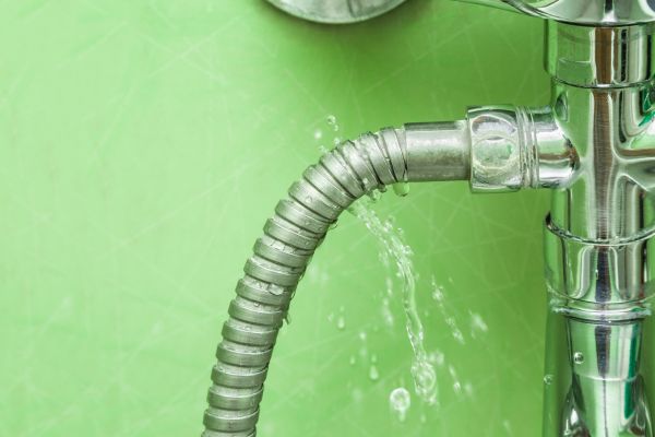 Cost of Plumbing Leak Repair in Valencia
