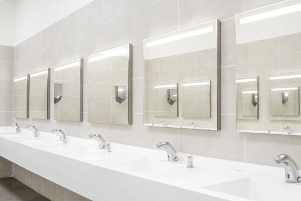 Cost of Business Plumbing in Valencia