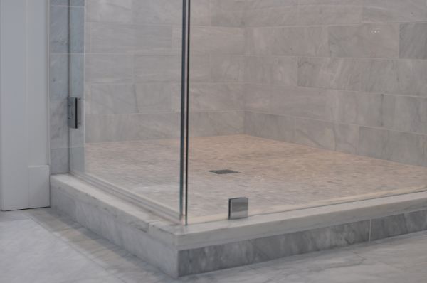 Cost of Shower Leak Repair in Valencia