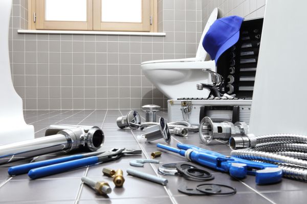 Cost of Residential Plumbing Repair in Valencia