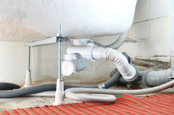 Cost of Tub Drain Repair in Valencia
