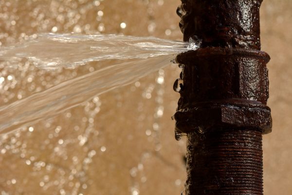 Cost of Busted Pipe Repair in Valencia
