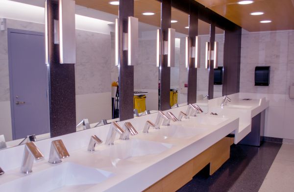 Cost of Commercial Plumbing Repair in Valencia