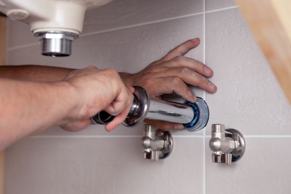 Cost of Bathroom Sink Plumbing in Valencia